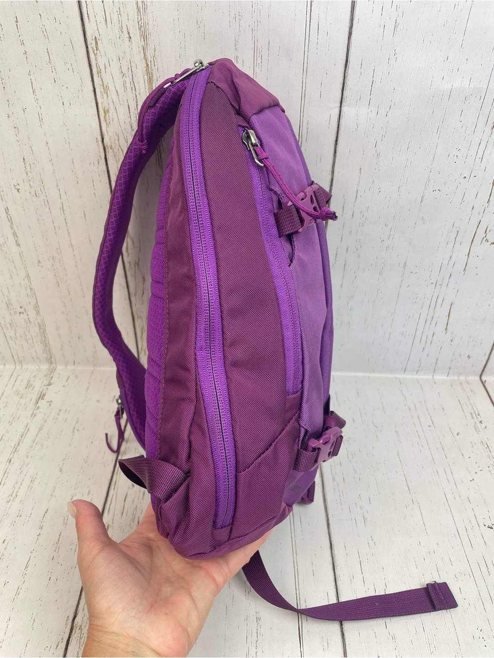 Patagonia Atom Sling 8L - Picture 5 of 16